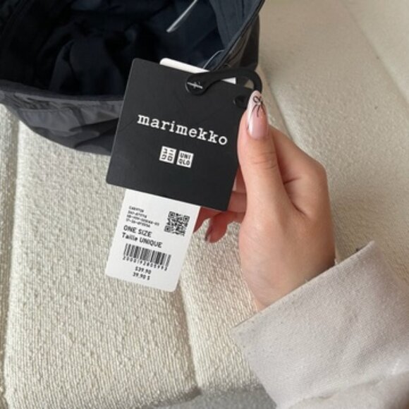 Uniqlo Marimekko Padded bucket hat - Picture 6 of 8